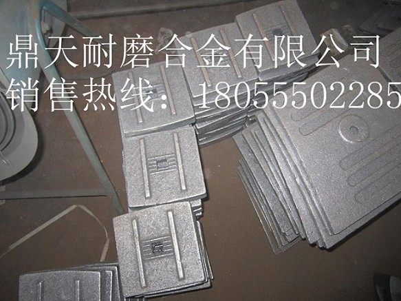 無錫龍立瀝青拌合機(jī)門襯板、拌缸葉片、優(yōu)質(zhì)攪拌臂火熱銷售中